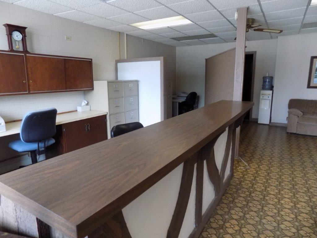 610 Lawe Street - Photo 1