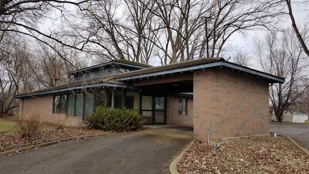 990 Plank Road - Photo 1