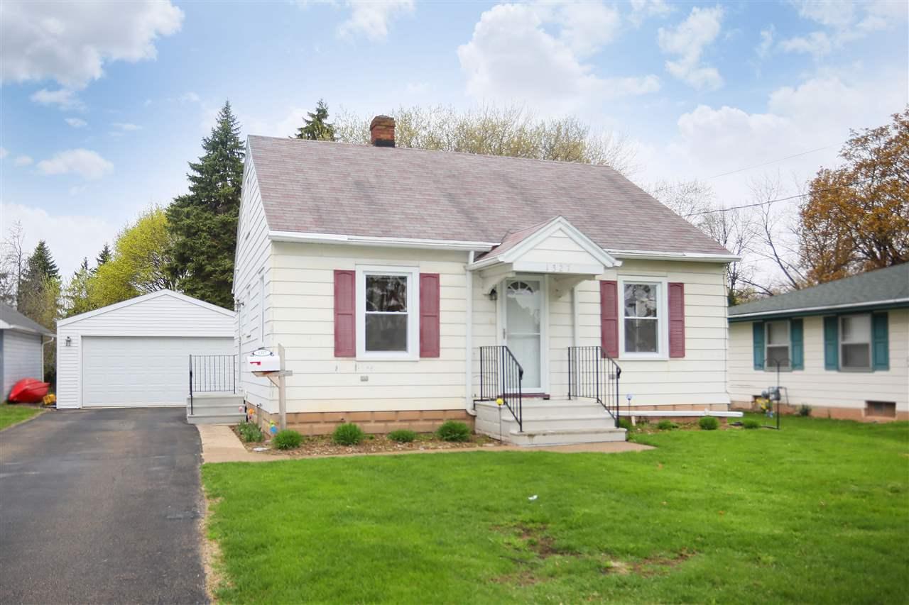 1327 Graceland Avenue - Photo 1