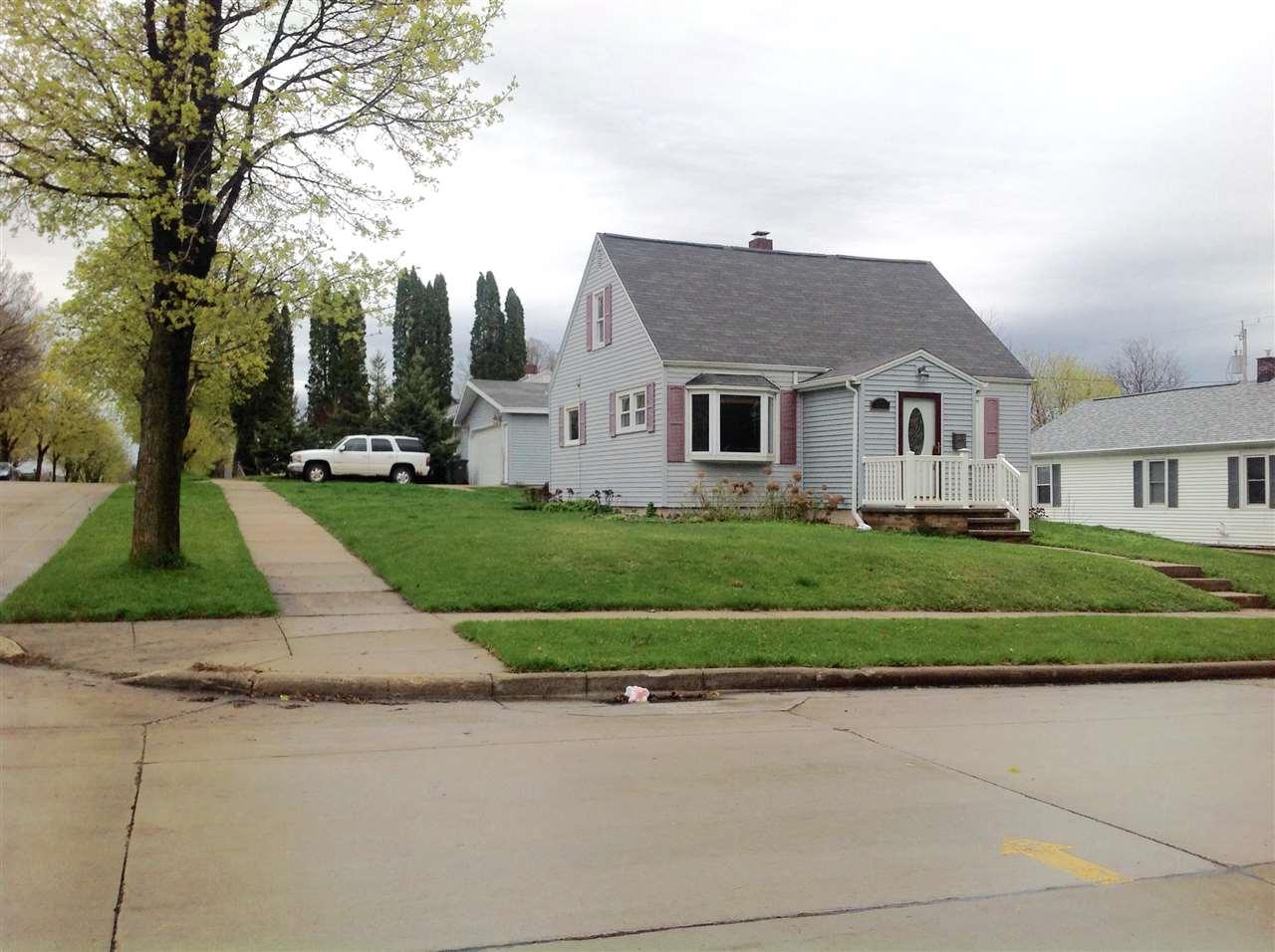 122 2ND Street - Photo 1