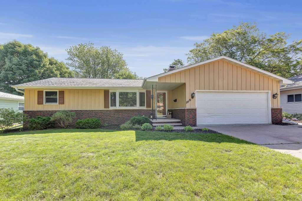 1018 Midpark Drive - Photo 1