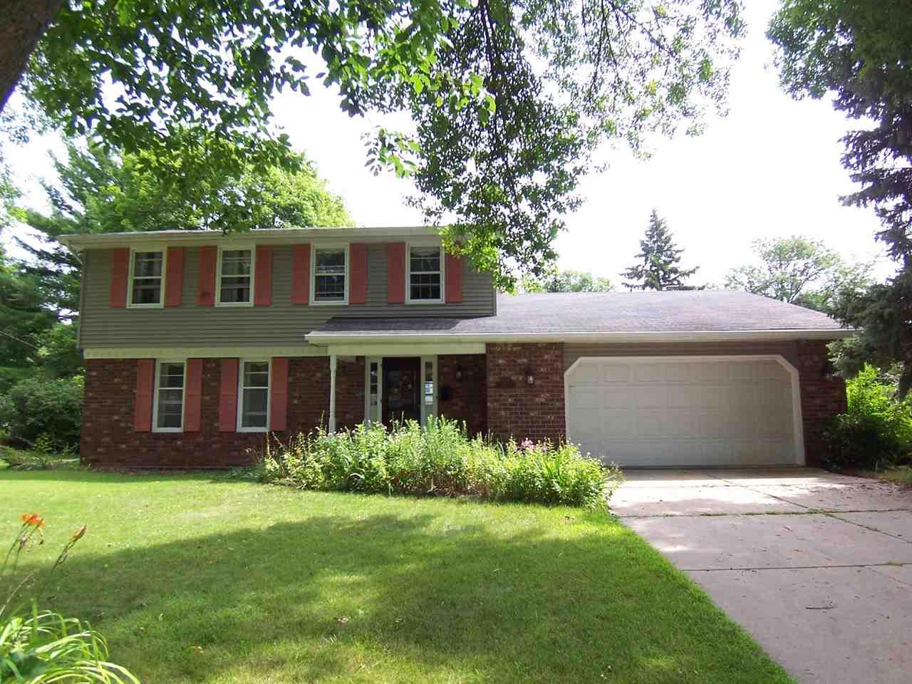 724 Briar Lane - Photo 1
