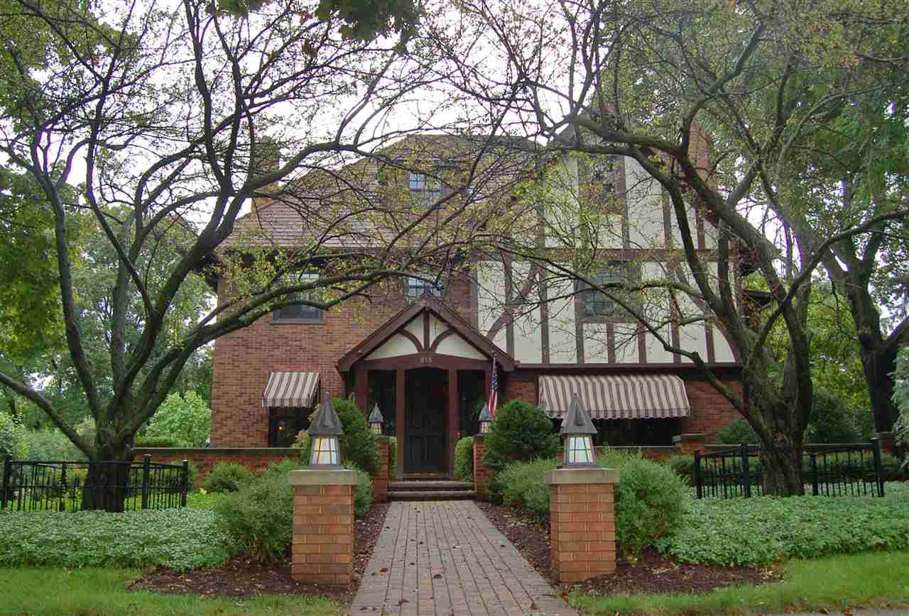815 Monroe Avenue - Photo 1