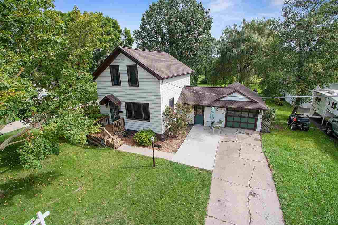 632 Columbus Avenue - Photo 1