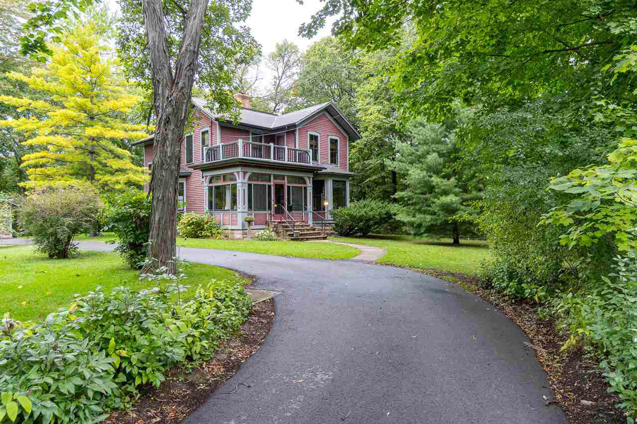 223 Green Bay Road - Photo 1
