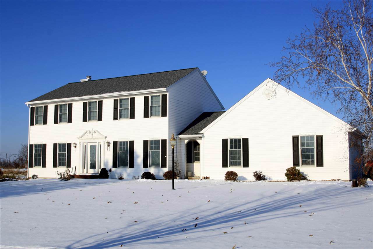 2353 Meadow Ledge Court - Photo 1