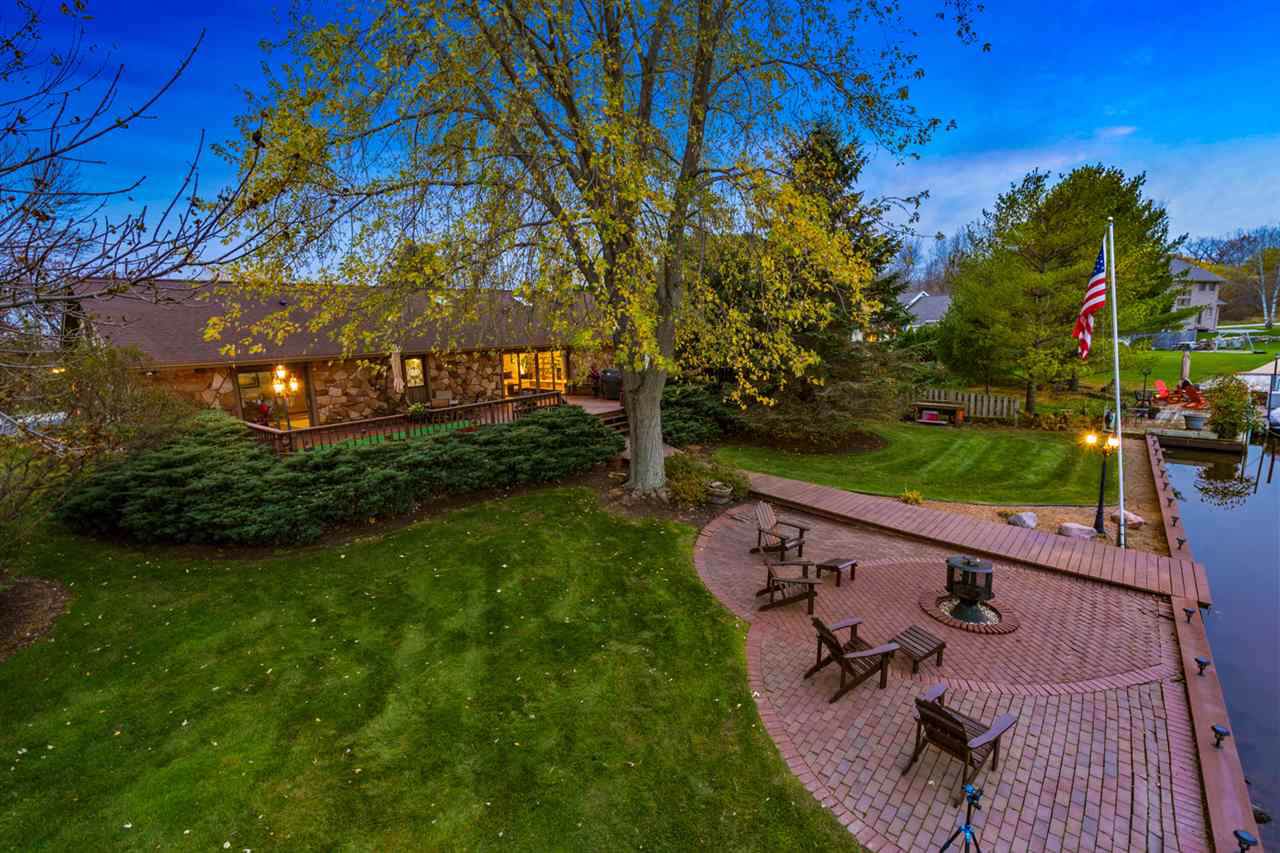 820 Riverside Drive - Photo 1