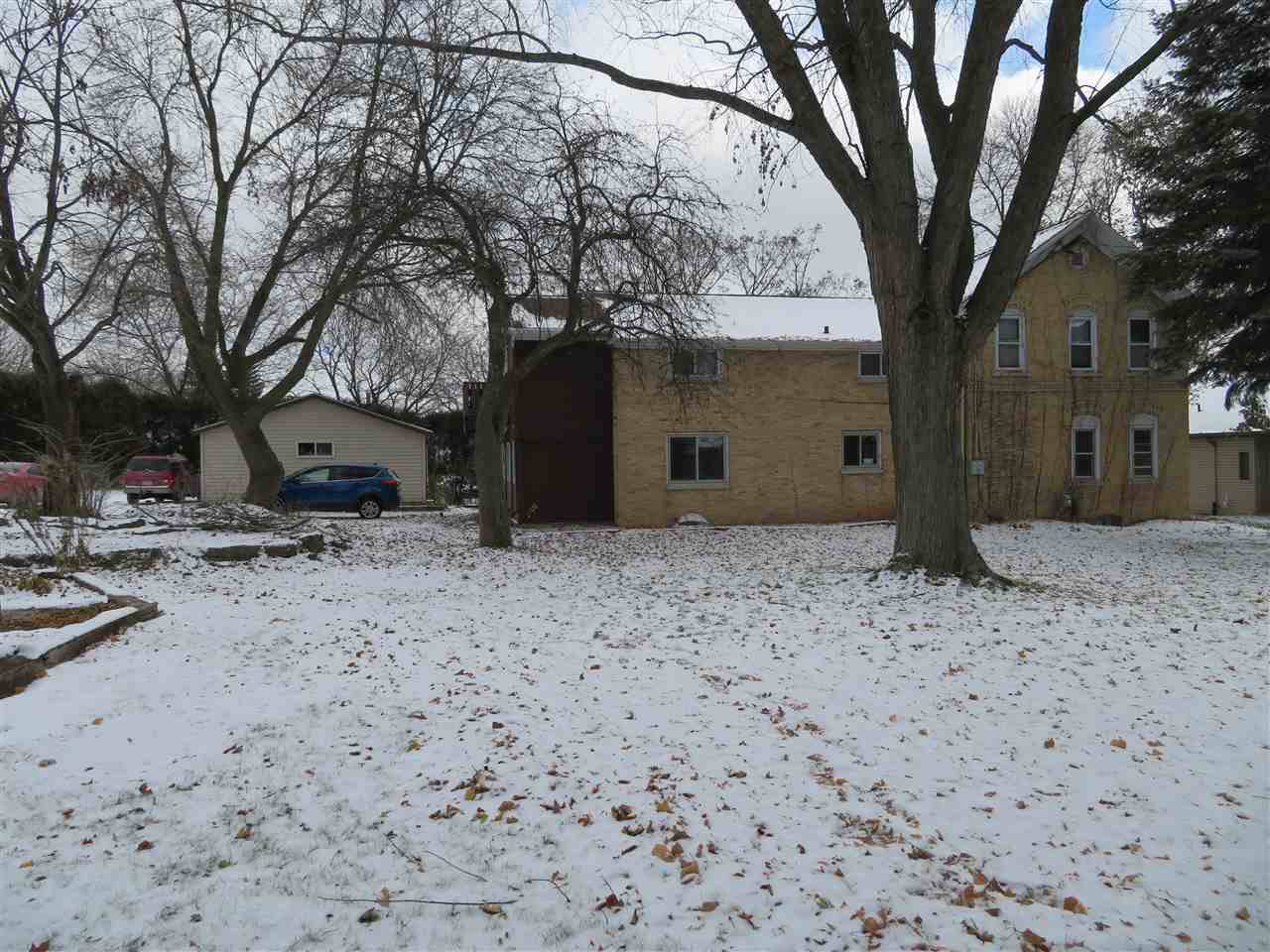 N152 Main Street - Photo 1