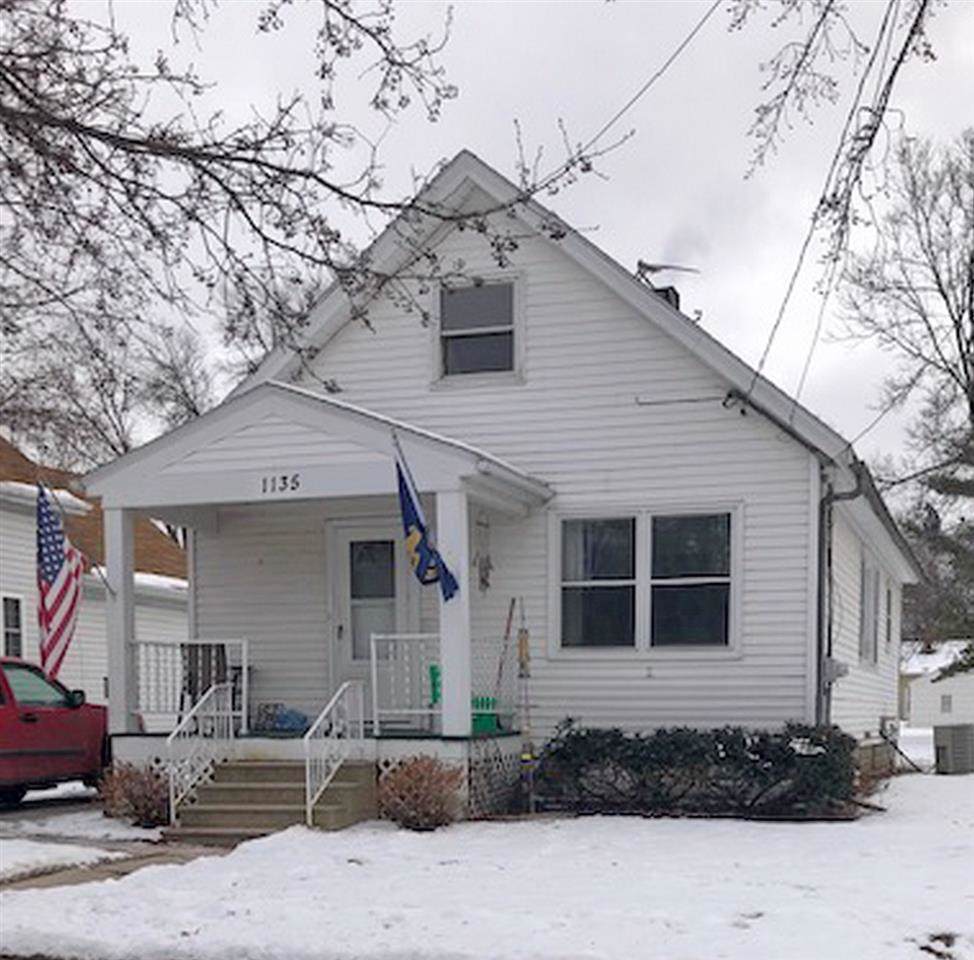 1135 13TH Avenue - Photo 1