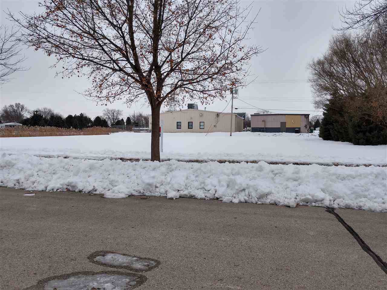 305 Wisconsin Avenue - Photo 1