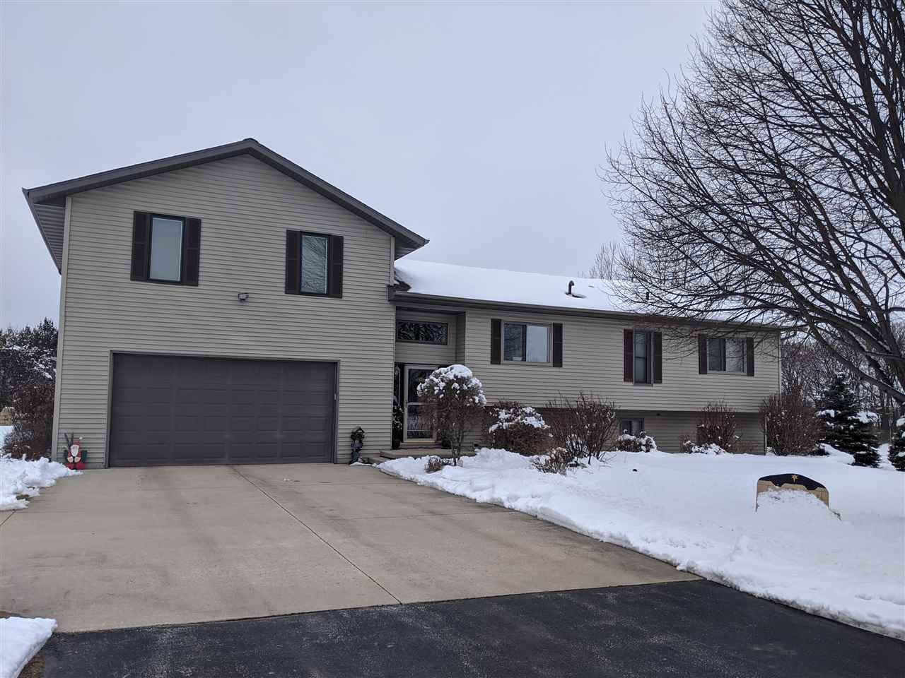 N6888 Lee Oelke Court - Photo 1 N6888 Lee Oelke Court - Photo 1