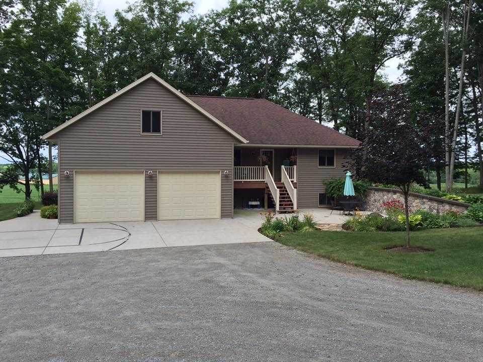 W11567 18TH Road - Photo 1
