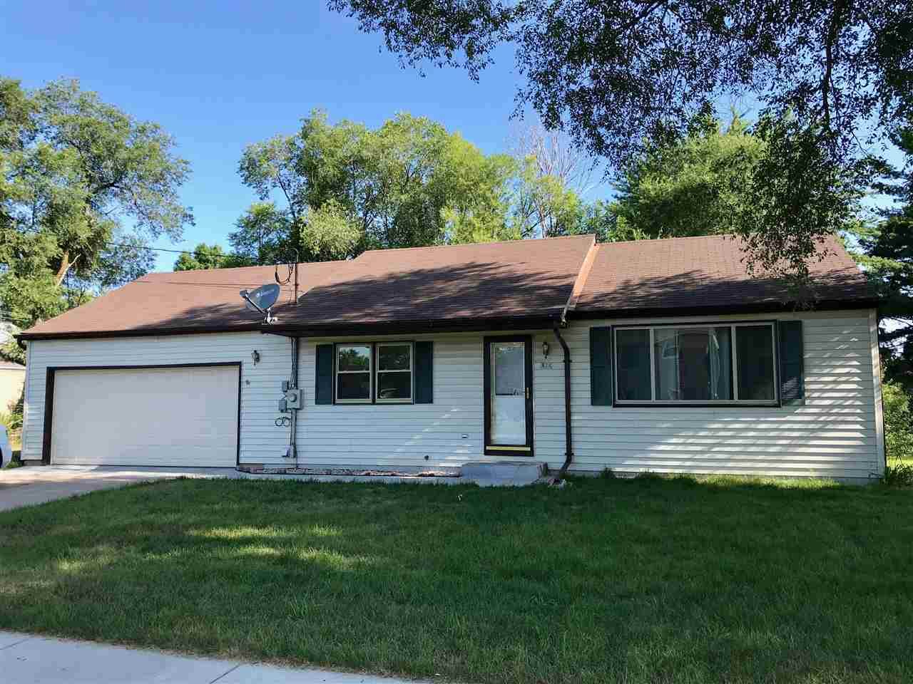 420 Division Street - Photo 1