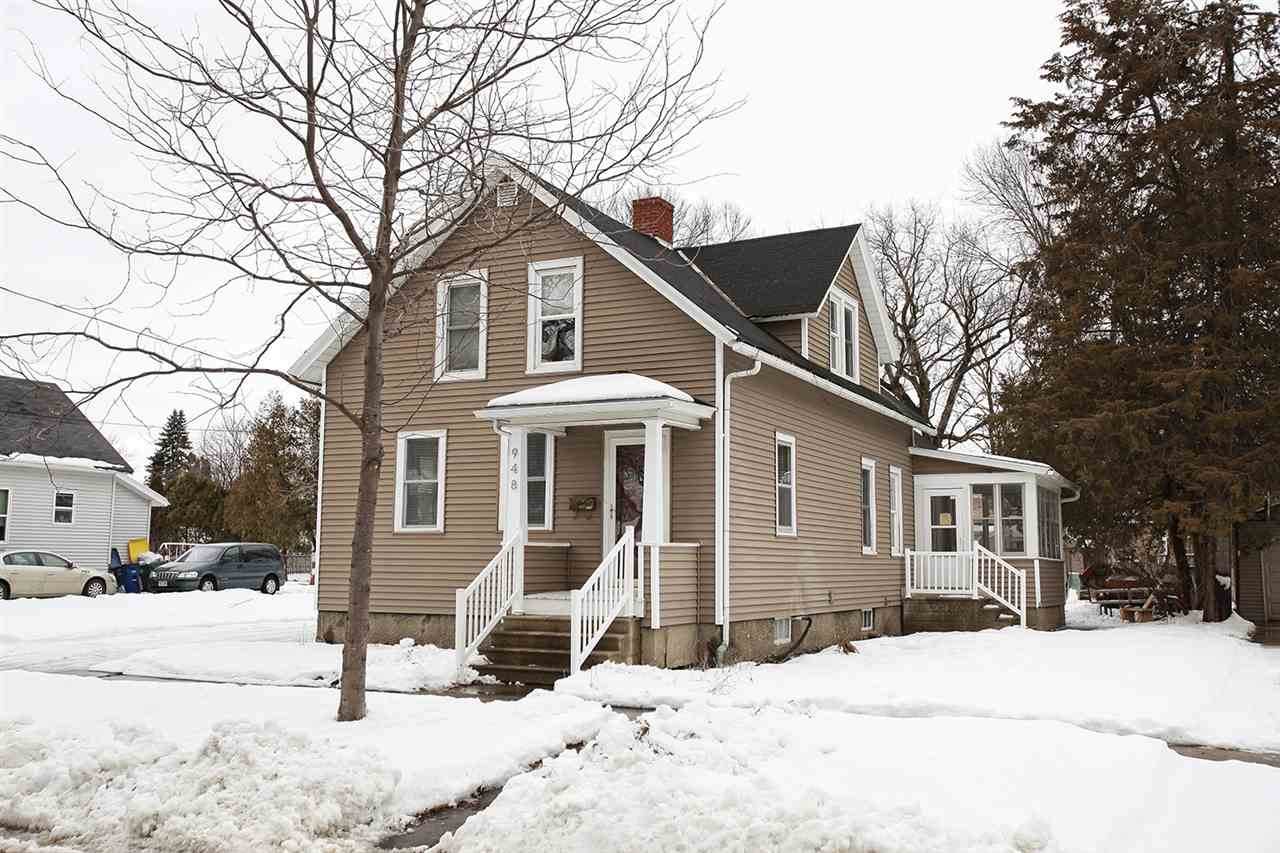 948 Elmore Street - Photo 1