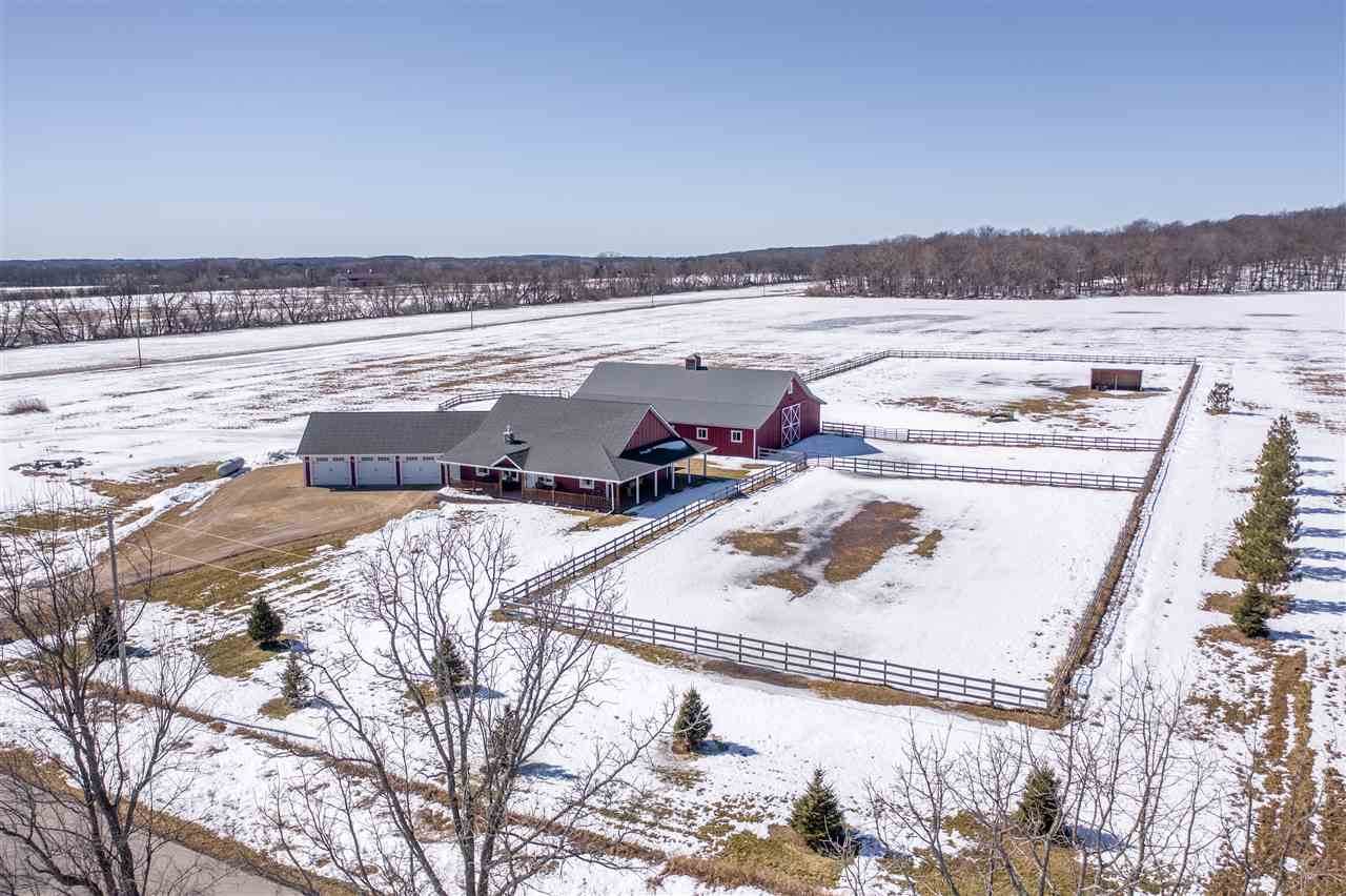 N9643 Morris Lane - Photo 1