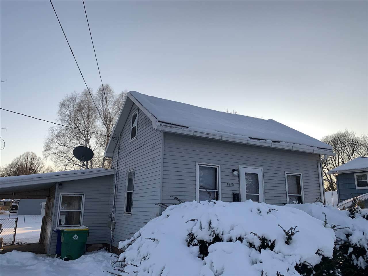 1175 9TH Street - Photo 1