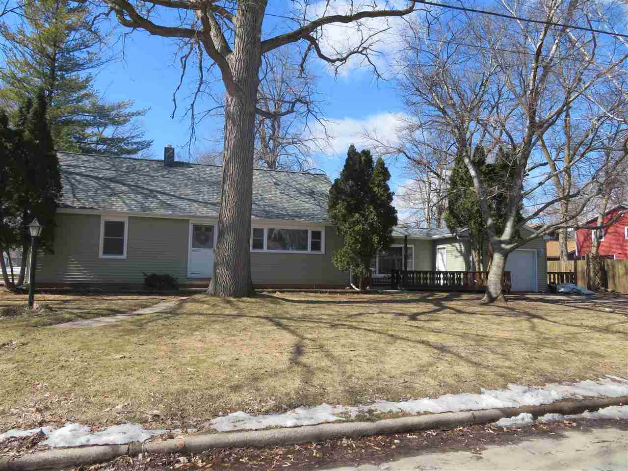 1619 Woodland Court - Photo 1