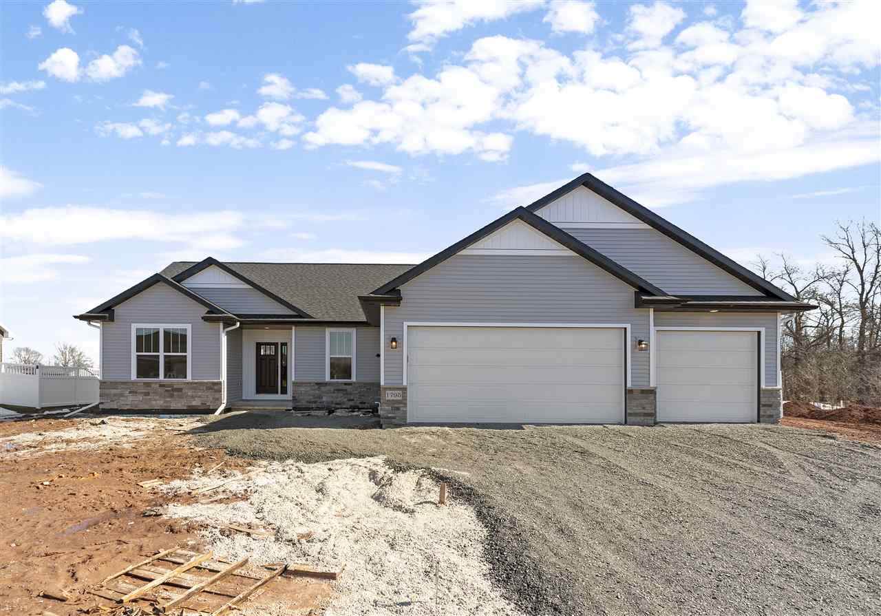 1795 Applewood Drive - Photo 1
