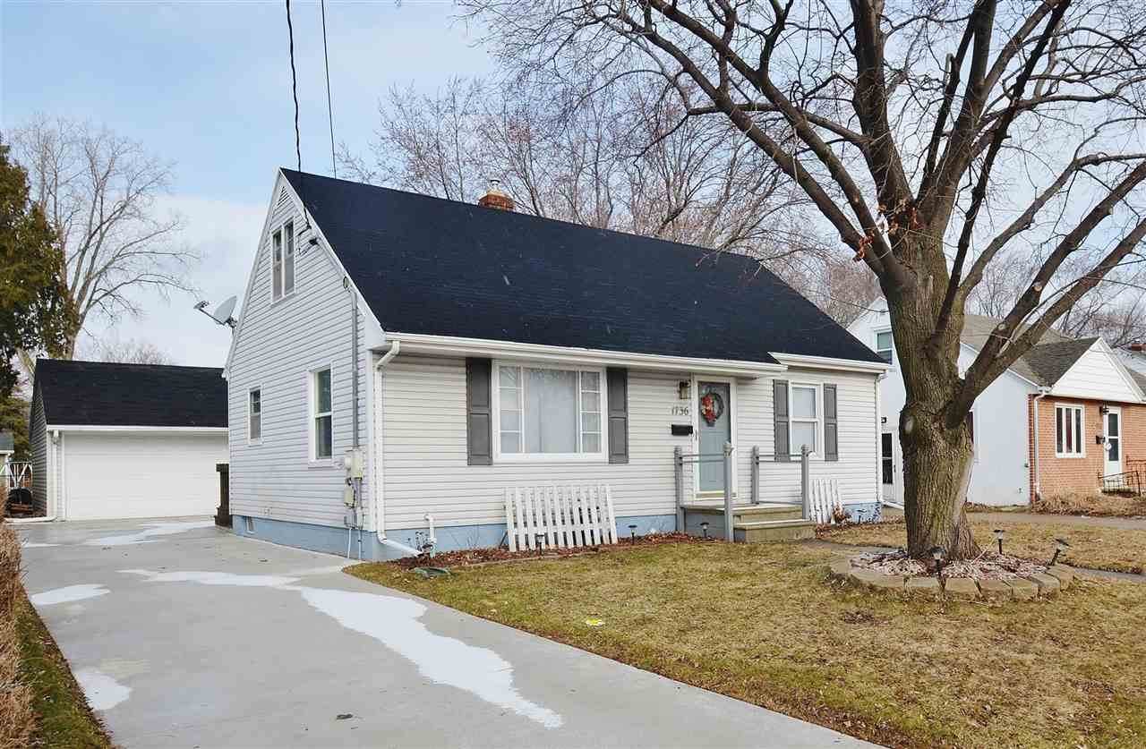 1736 12TH Avenue - Photo 1