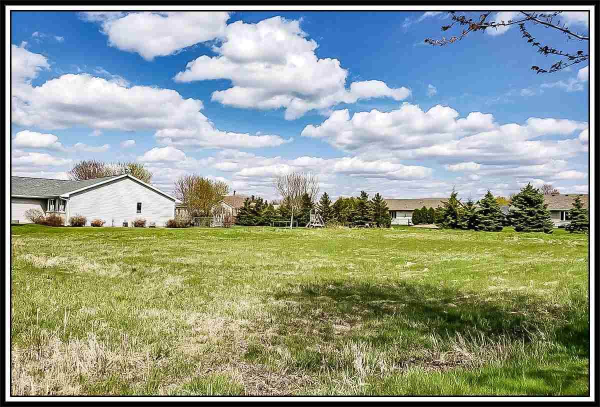 N1820 Lily Of The Valley Drive - Photo 1 N1820 Lily Of The Valley Drive - Photo 1