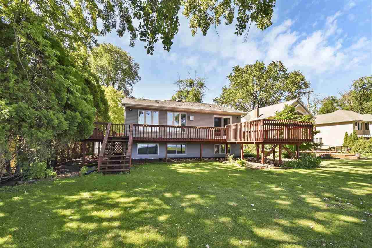2155 Lakeside Place - Photo 1