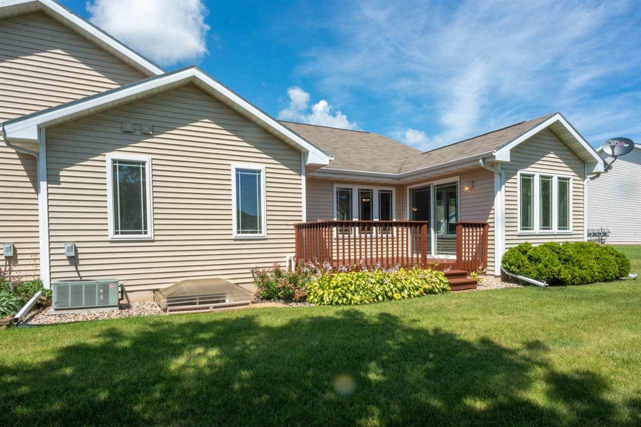 276 Wyldewood Drive - Photo 1