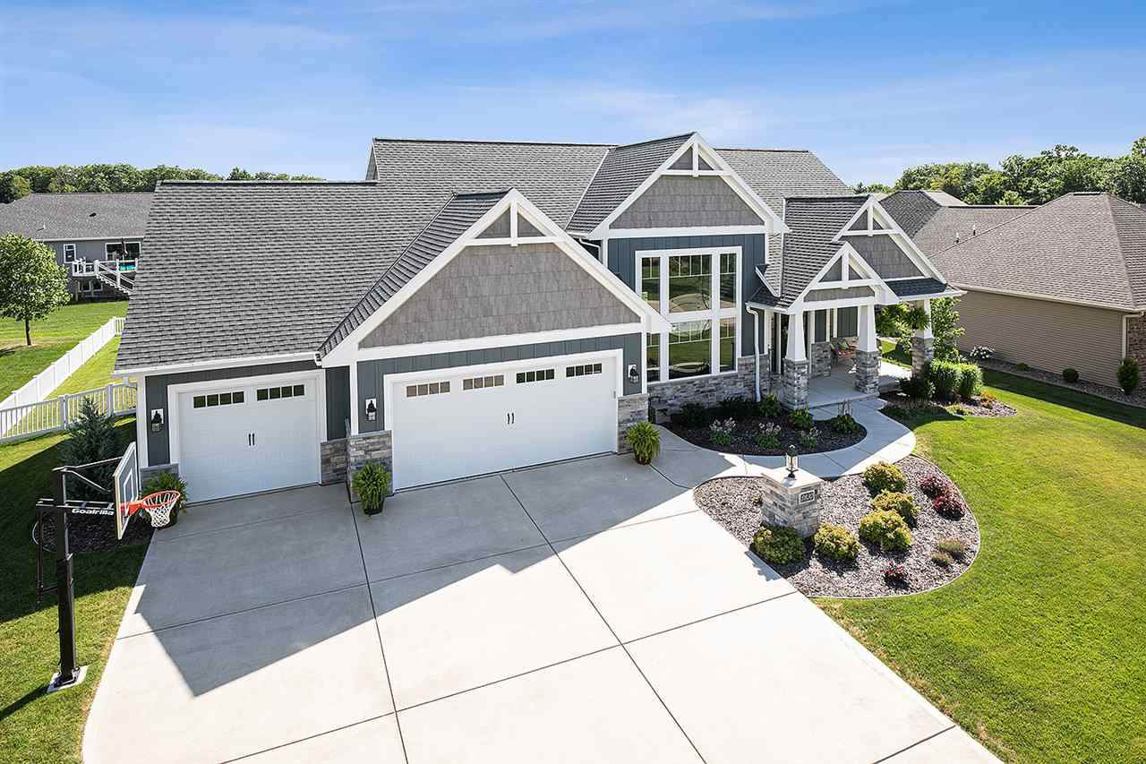 2830 Creekwood Circle - Photo 1