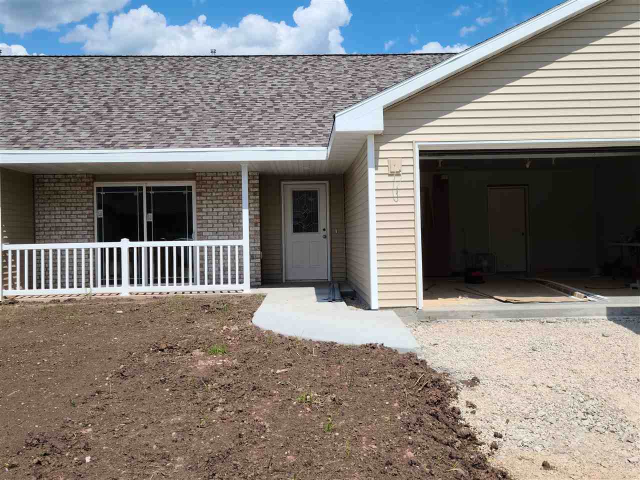 100 Stone Castle Drive - Photo 1