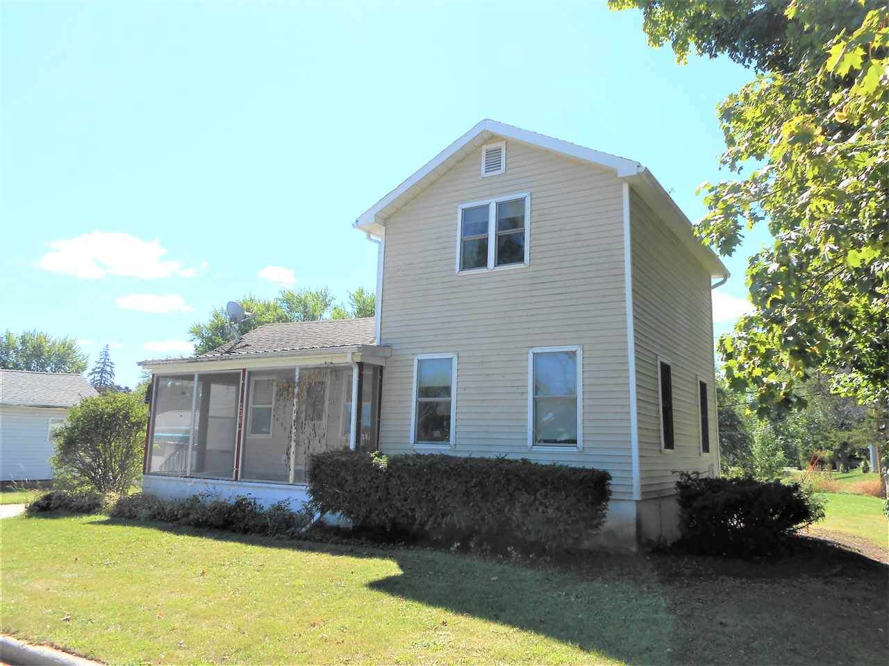 236 Huron Street - Photo 1