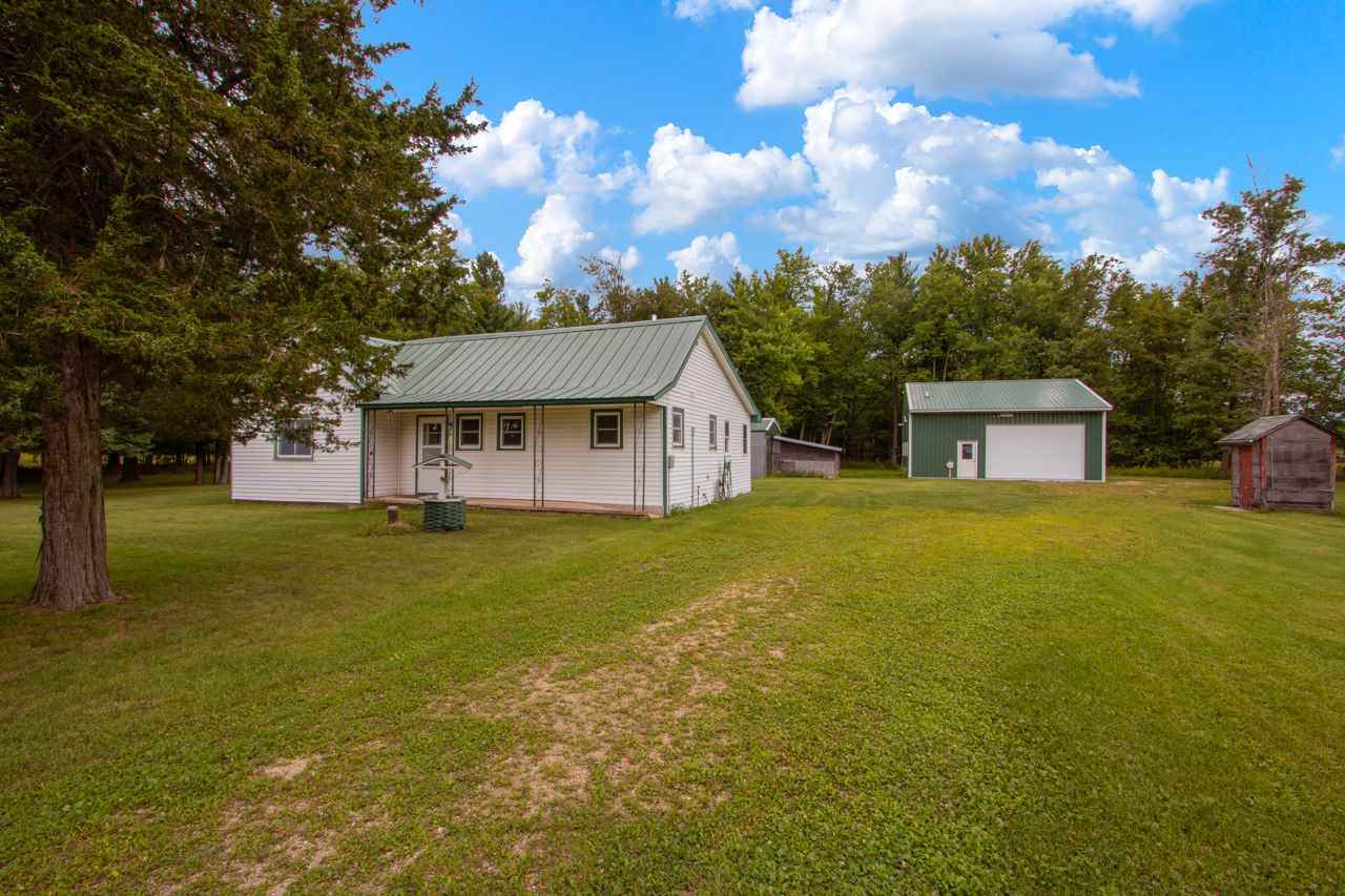 454 Badger Drive - Photo 1