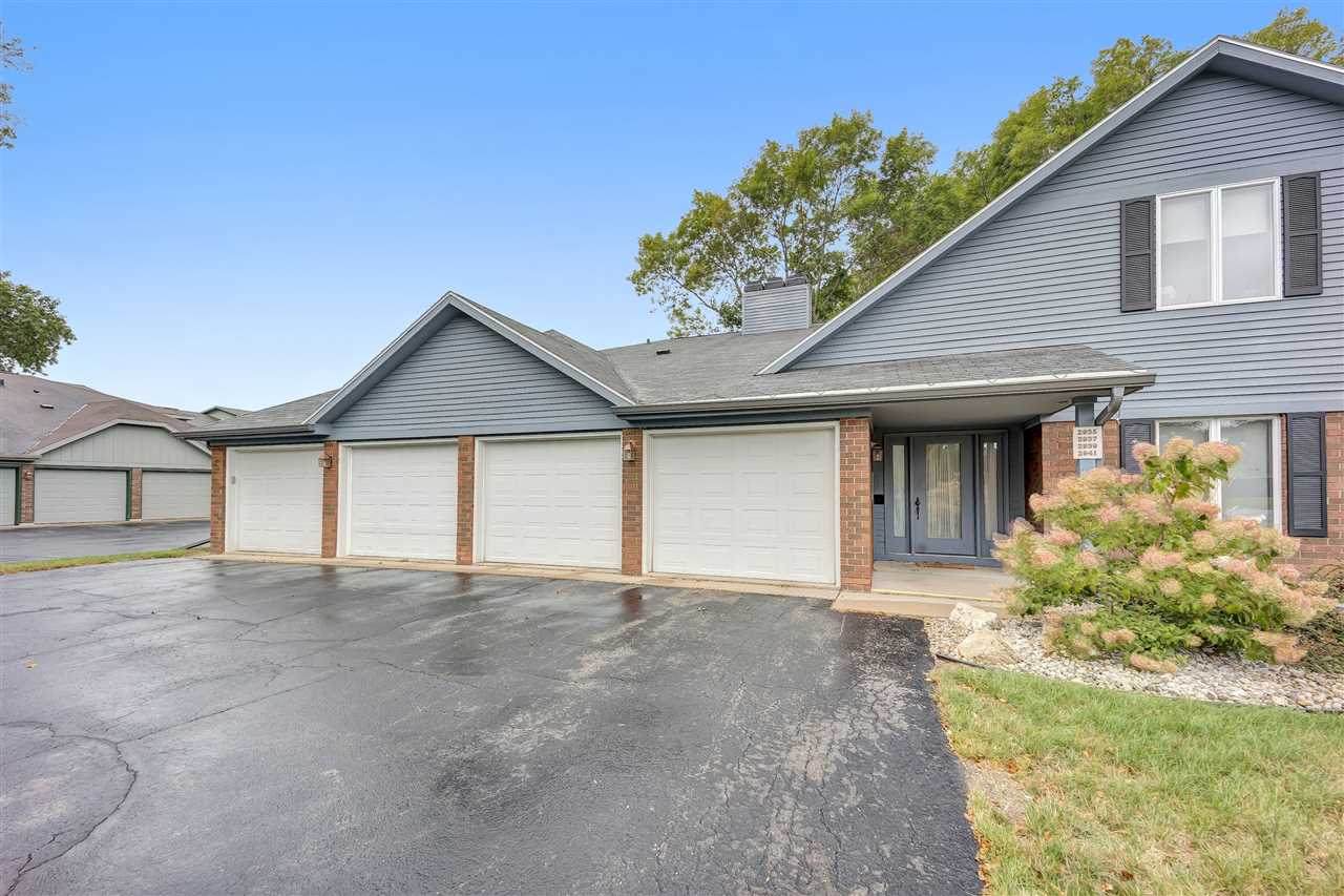 2935 Mossy Oak Circle - Photo 1