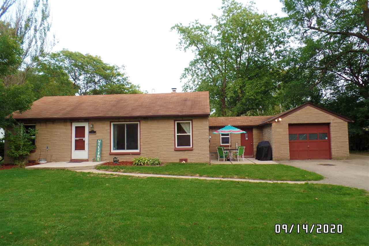 2402 Hickory Lane - Photo 1