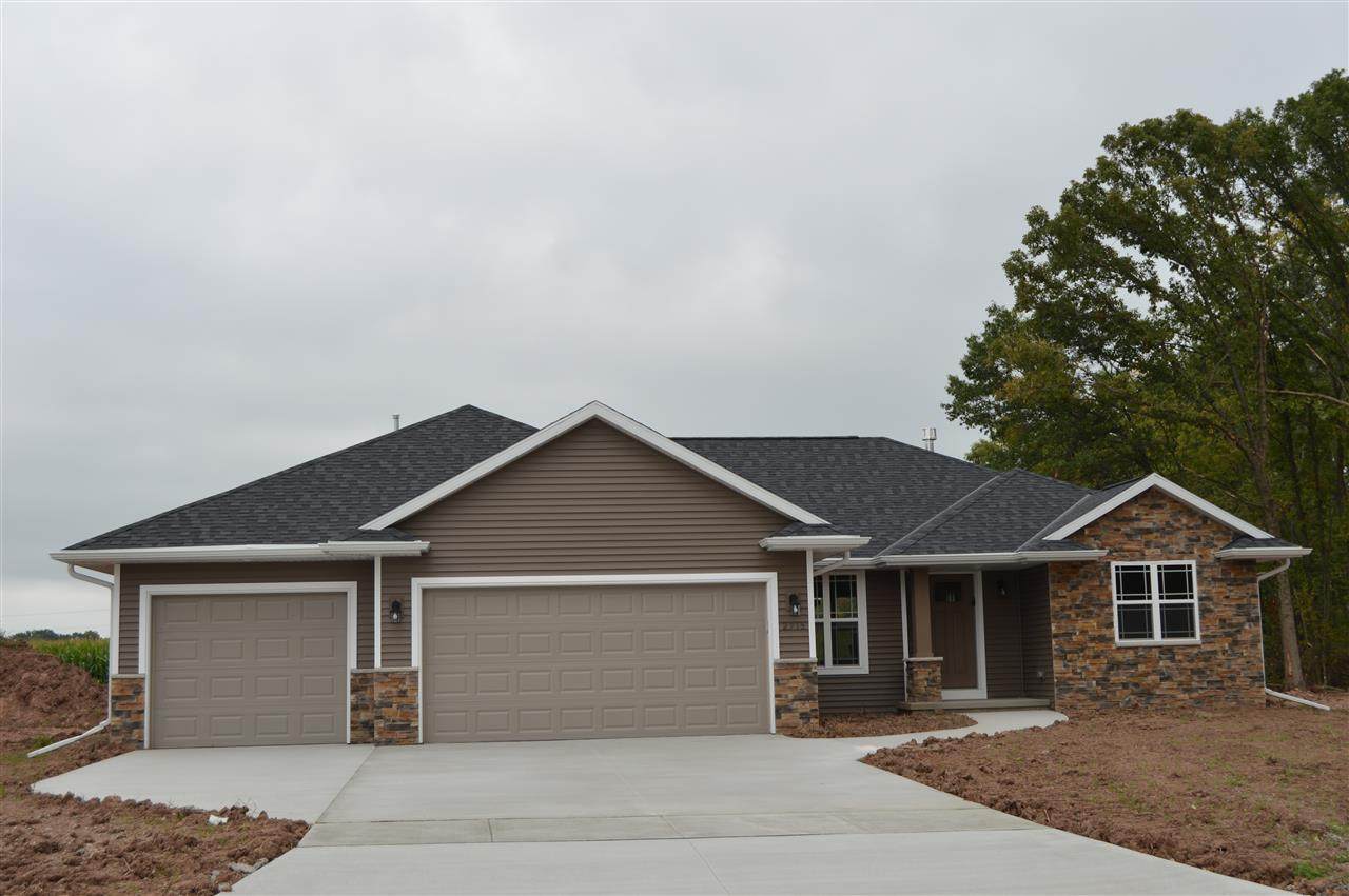 2515 Ballyvaughan Road - Photo 1