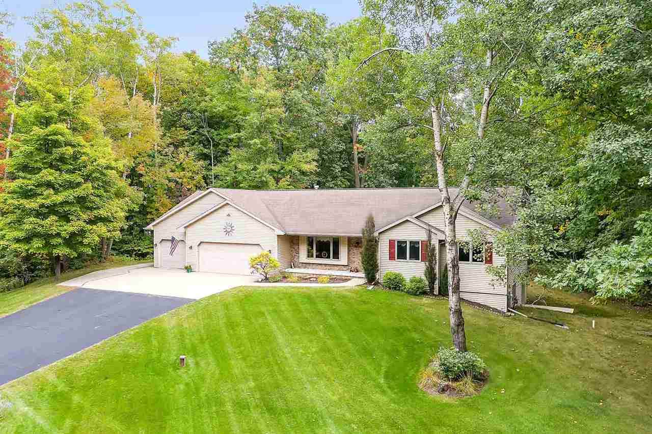 1580 Mapleridge Circle - Photo 1