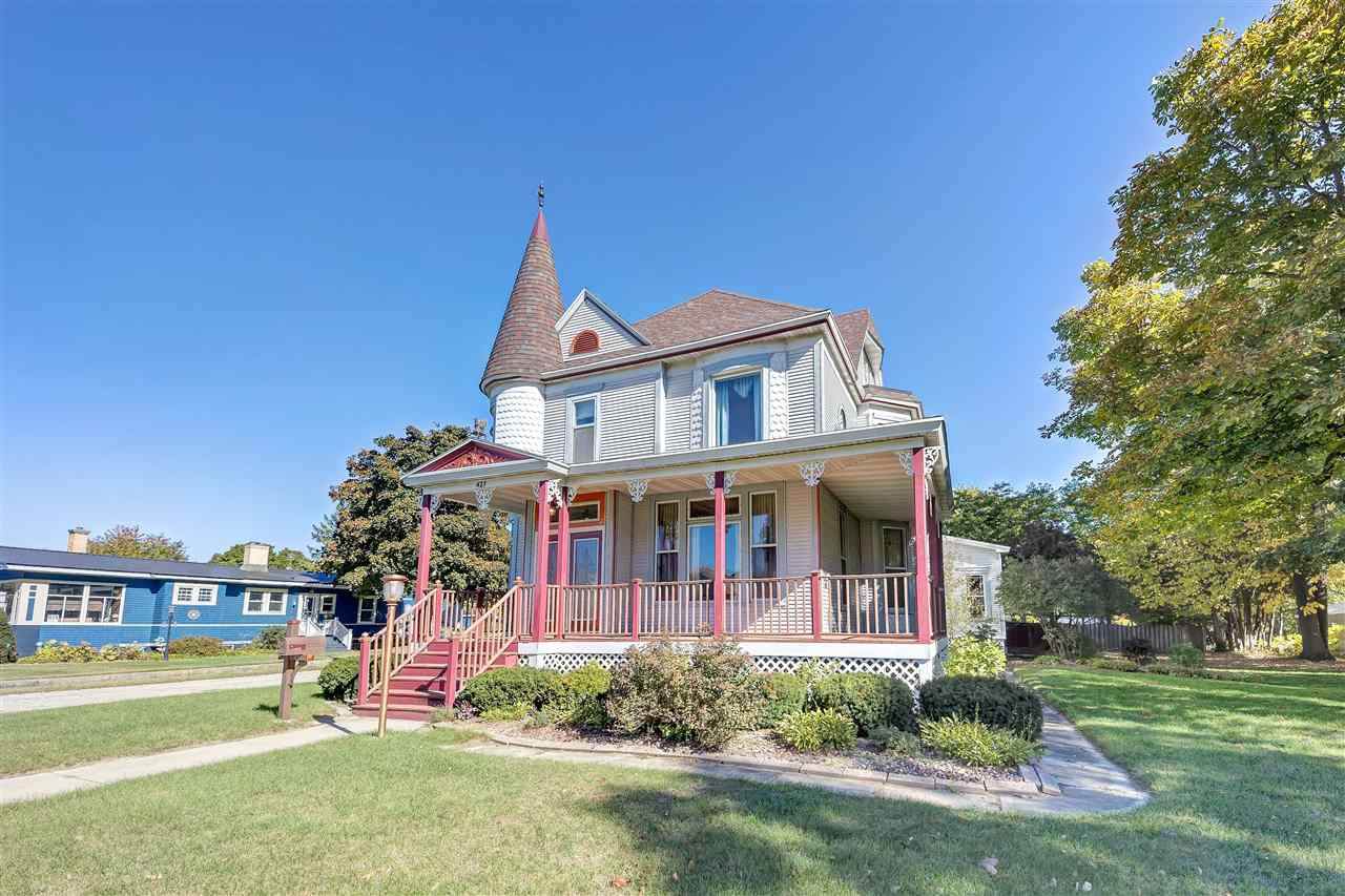 427 Main Street - Photo 1