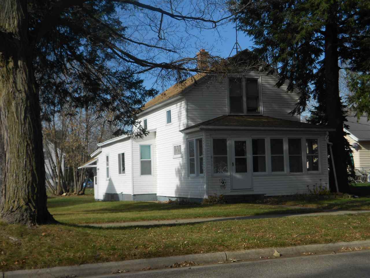 811 Lafayette Street - Photo 1