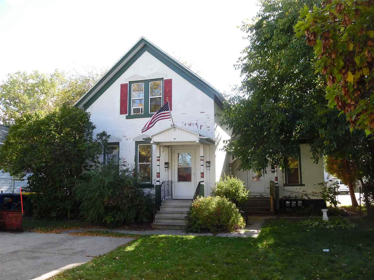1130 Pine Street - Photo 1
