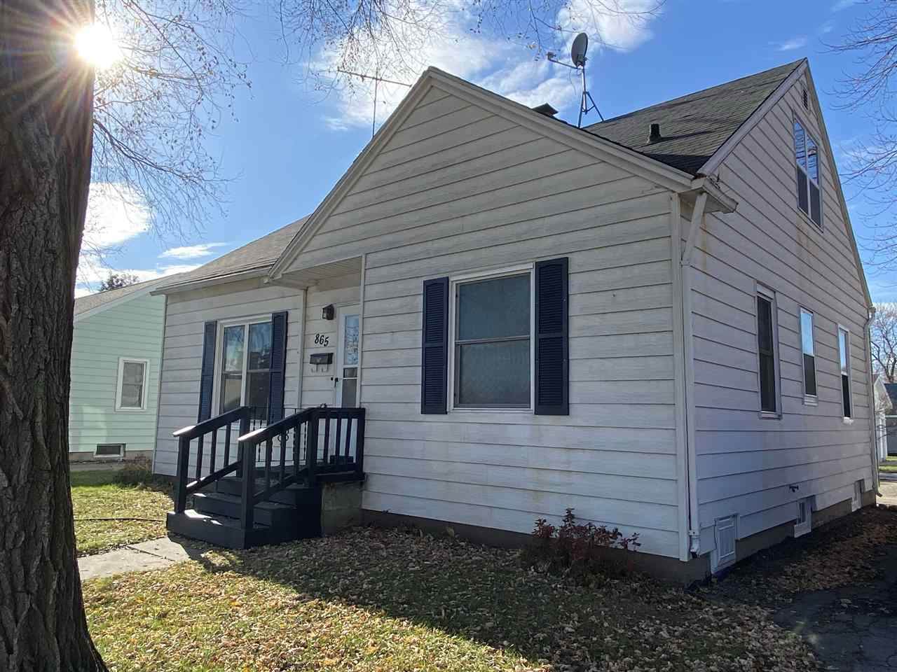 865 Commercial Street - Photo 1