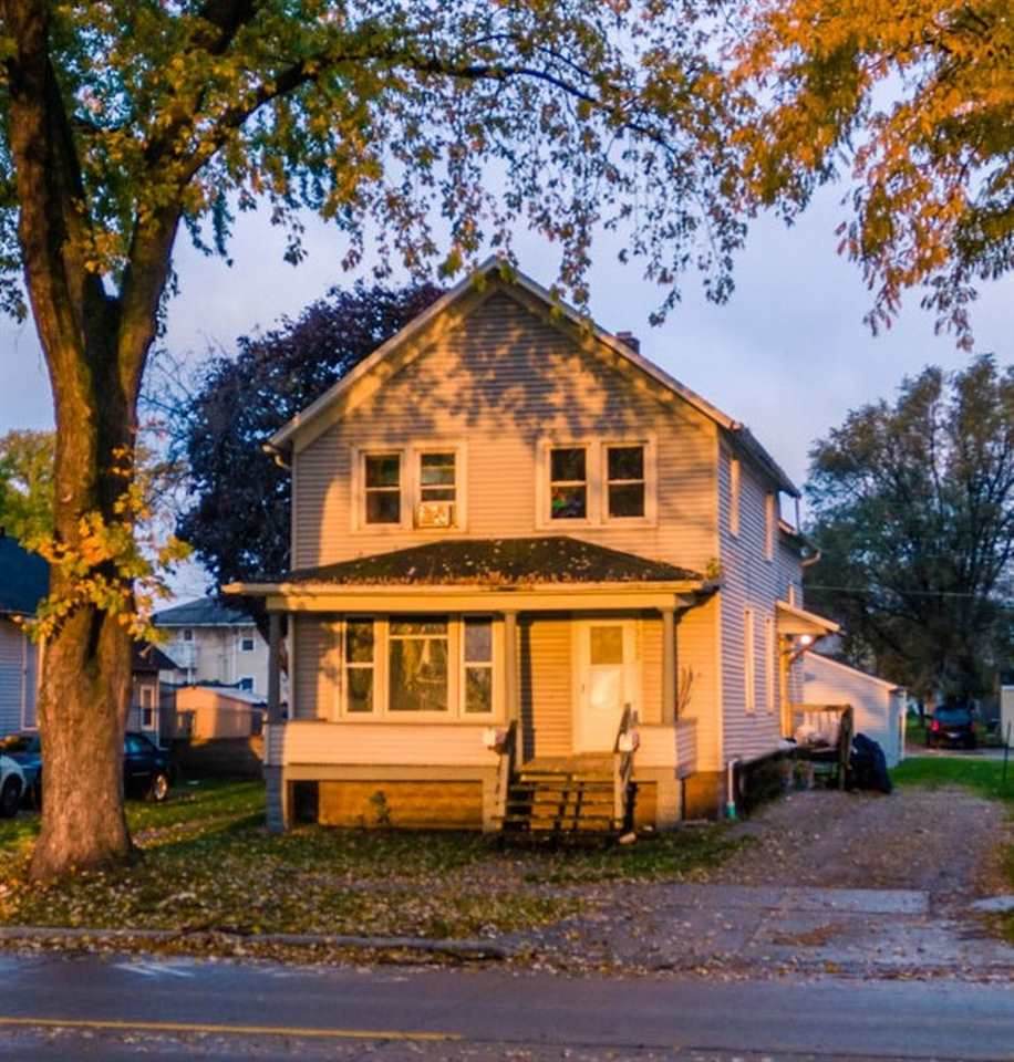 1322 Broadway - Photo 1