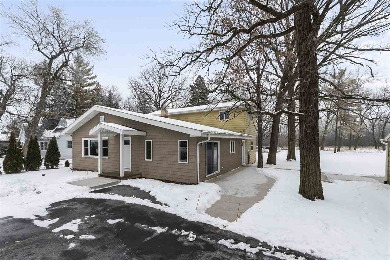 1570 Oakwood Road - Photo 1
