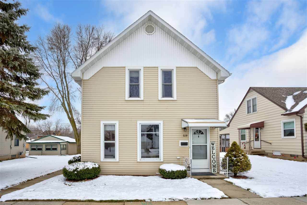 519 7TH Street - Photo 1