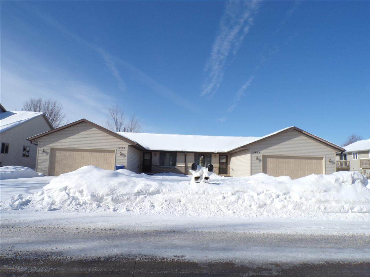 1433 Washington Street - Photo 1