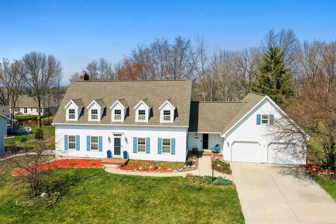 1405 Bay Highlands Drive - Photo 1