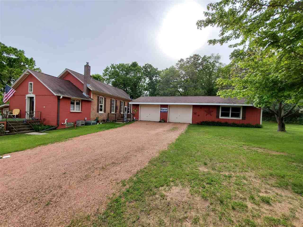 9920 Hwy 22 - Photo 1
