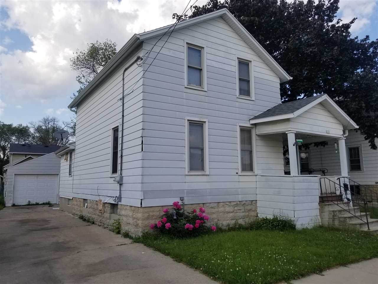 612 8TH Avenue - Photo 1