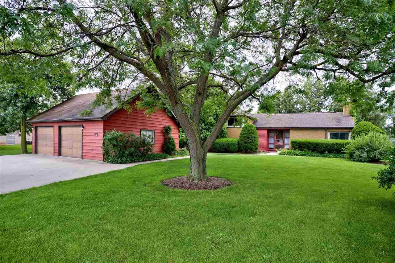 1725 Wisconsin Avenue - Photo 1