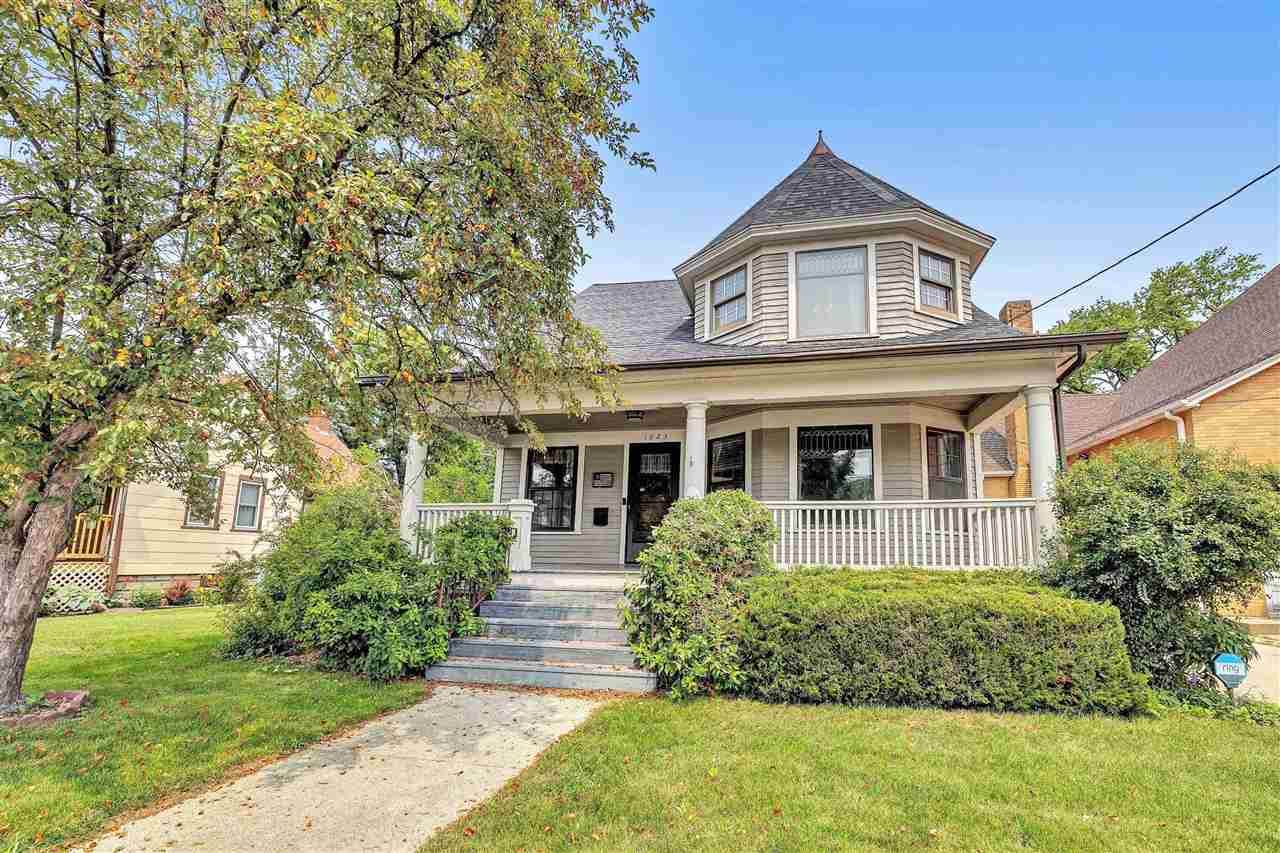 1023 Doty Street - Photo 1