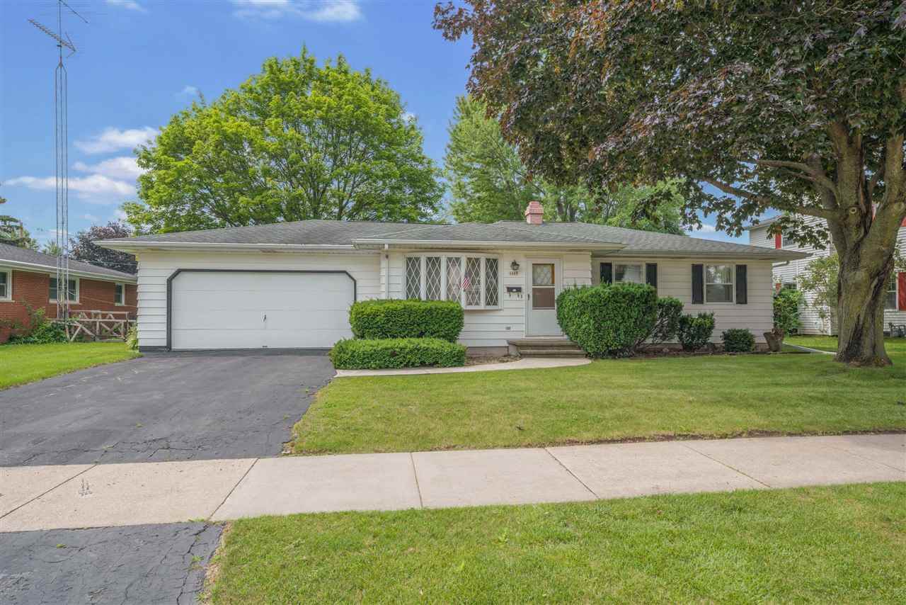 1409 2ND Avenue - Photo 1