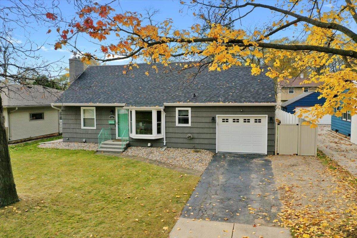 1701 Mcdonald Street - Photo 1