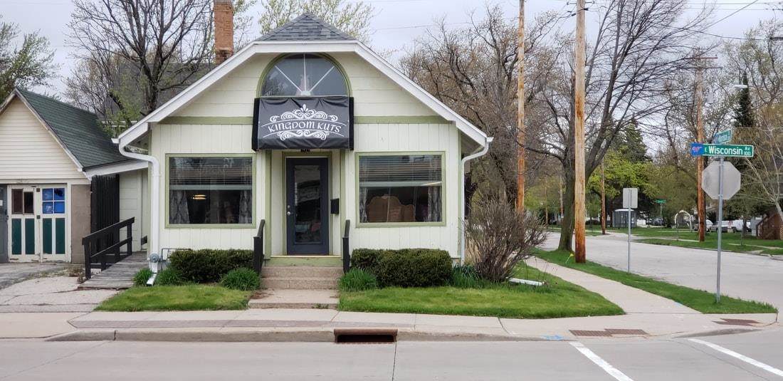132 Wisconsin Avenue - Photo 1